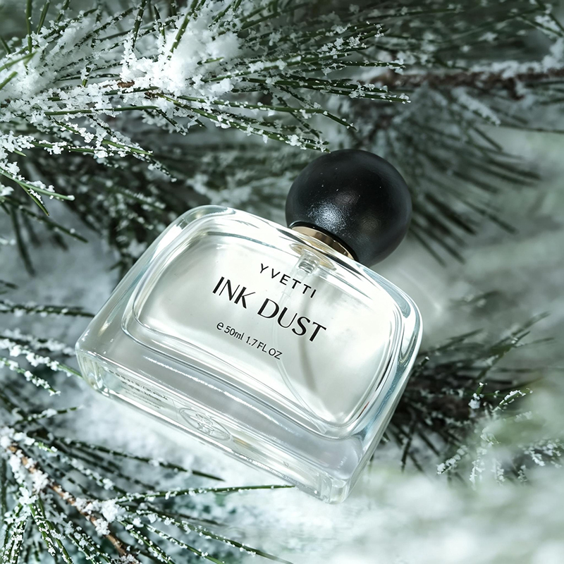 シダーウッド ウッディ オリエンタルノート ユニセックス ク - Perfume Fragrance Notes のレビューと価格