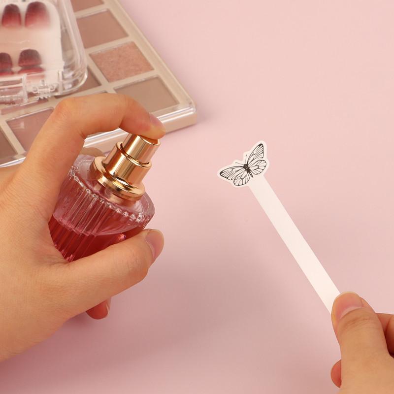 100 個クリエイティブ蝶の形のテスト用アロマセラピーフレグ - Perfume Fragrance Test のレビューと価格