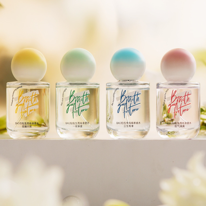 ラッキーフローラルフレッシュパフュームスプレー、長時間続く活 - Perfume Fragrance Good のレビューと価格