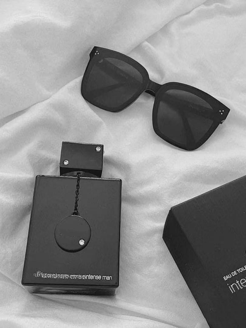 クラブ・ド・ニュ・インテンス・マン香水、105ml、スパイシ - Perfume Fragrance Notes のレビューと価格