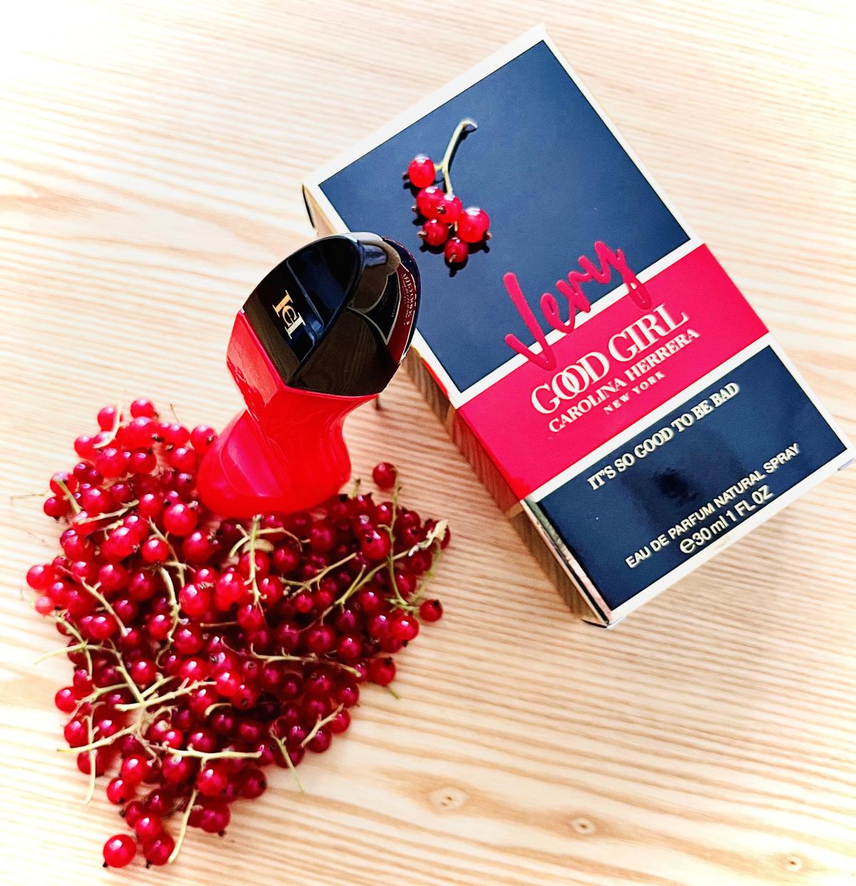 カロライナ・ヘレラ ベリーグッドガール EDP 80ml 女 - Perfume Fragrance Good のレビューと価格